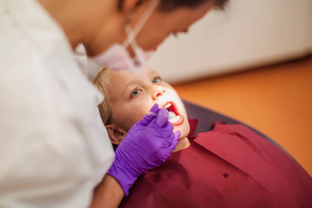 Best Dentist for Tooth Abscess  in Roosevelt, NJ